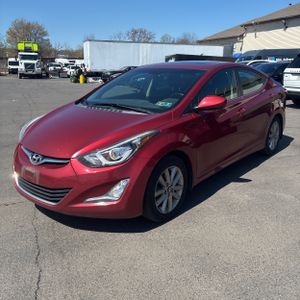 HYUNDAI ELANTRA - 1