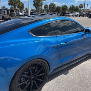 FORD MUSTANG GT PREMIUM - 9