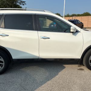 صورة 11 لـ 2014 Nissan ROGUE SL