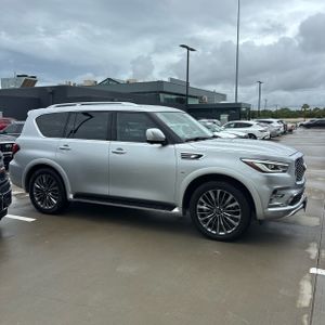 2019 Infiniti QX80 LUXE — фото 10
