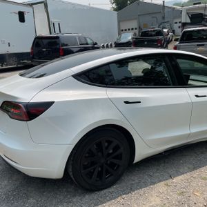 2023 Tesla MODEL 3 BASE — фото 9