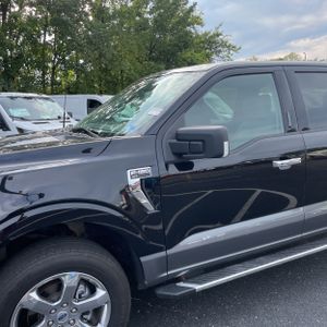 2022 FORD F-150 XLT 照片 2