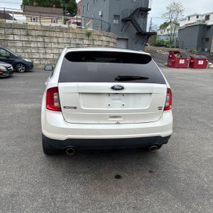 FORD EDGE SEL - 7