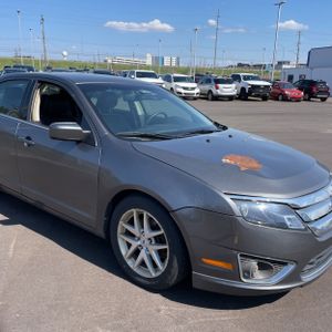 FORD FUSION SEL - 10