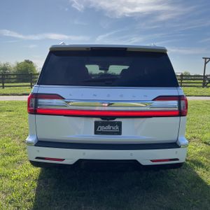LINCOLN NAVIGATOR RESERVE - 7