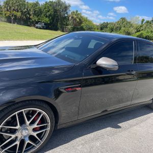 MERCEDES-BENZ E-CLASS AMG - 2