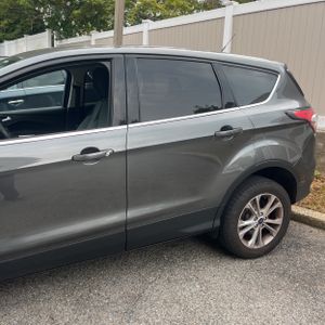 2017 FORD ESCAPE SE 照片 6