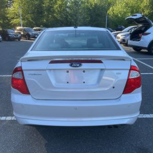 FORD FUSION SE - 7