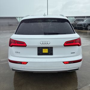 Audi Q5 45 Premium - 7