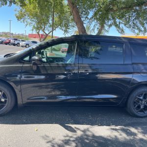 2020 Chrysler PACIFICA TOURING L 照片 4