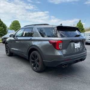 FORD EXPLORER ST - 5