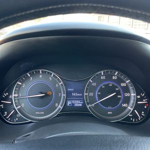 2015 Infiniti QX80 BASE thumbnail 42
