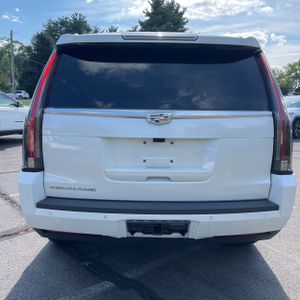 صورة 7 لـ 2019 Cadillac ESCALADE LUXURY
