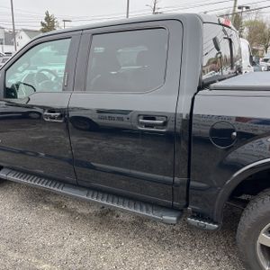 FORD F-150 LARIAT - 4