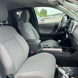 2019 Toyota TACOMA SR5 — фото 33