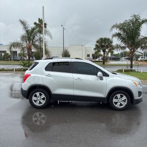CHEVROLET TRAX LT - 10