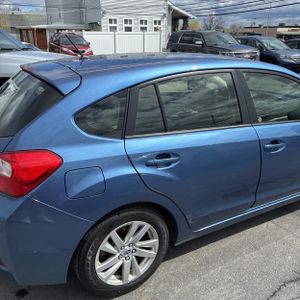 SUBARU IMPREZA 2.0I PREMIUM - 9