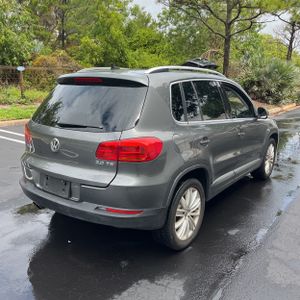 VOLKSWAGEN TIGUAN S - 8