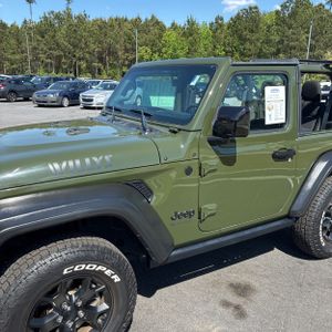 JEEP WRANGLER WILLYS SPORT - 2