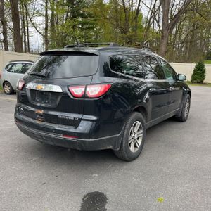 CHEVROLET TRAVERSE - 8