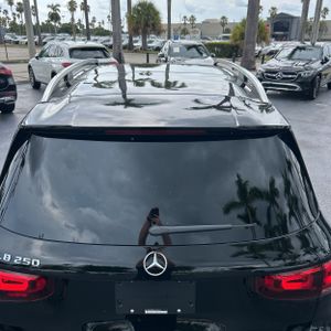2023 Mercedes-BENZ GLB 照片 16