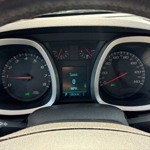 2011 Chevrolet EQUINOX LT — фото 37