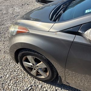 2013 Hyundai ELANTRA GLS — миниатюра 51