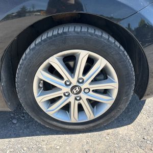 صورة مصغرة 20 لـ 2014 Hyundai ELANTRA SE