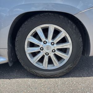 صورة مصغرة 20 لـ 2010 Lexus LX 570 BASE