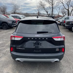 FORD ESCAPE PLUG-IN HYBRID TITANIUM - 7