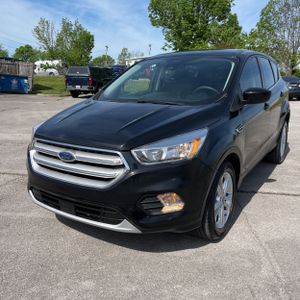 FORD ESCAPE SE - 1