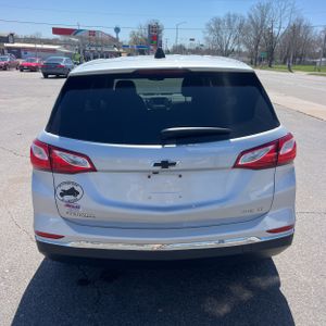 CHEVROLET EQUINOX LT - 7