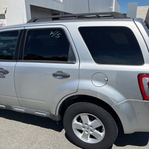 2010 FORD ESCAPE XLT 照片 6