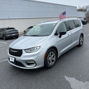 CHRYSLER PACIFICA LIMITED - 1