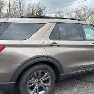 FORD EXPLORER XLT - 9