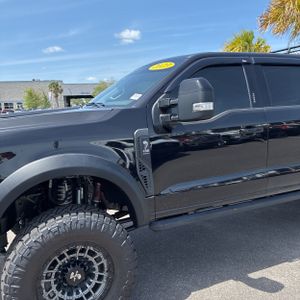 FORD F-250 SUPER DUTY LARIAT - 2