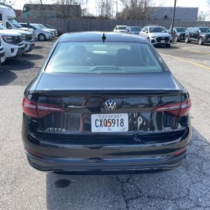 VOLKSWAGEN JETTA SE - 7