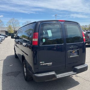 CHEVROLET EXPRESS 3500 - 5