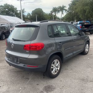2017 Volkswagen TIGUAN 2.0T S — фото 8