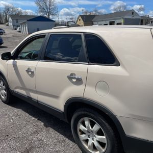 KIA SORENTO BASE - 6