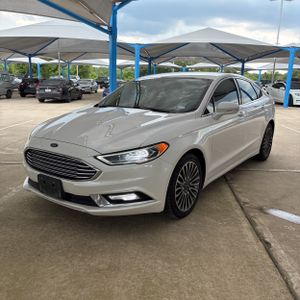 FORD FUSION SE - 1