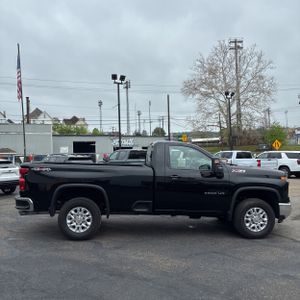 CHEVROLET SILVERADO - 6