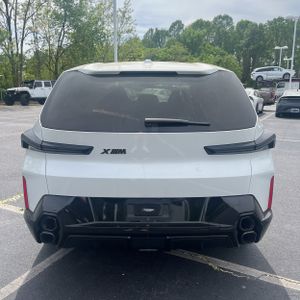 BMW XM BASE - 7