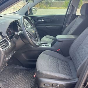 2023 Chevrolet EQUINOX LT — миниатюра 32