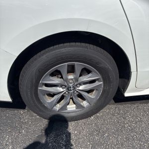 2023 Toyota SIENNA LE 8-PASSENGER 照片 15