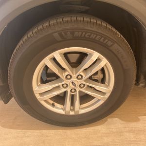 2021 FORD EXPLORER XLT — миниатюра 17