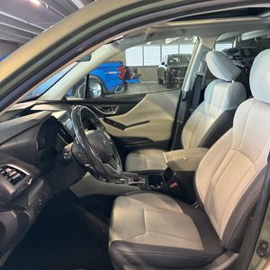 صورة مصغرة 31 لـ 2020 Subaru FORESTER PREMIUM