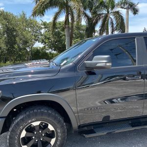 2023 RAM 1500 REBEL 照片 2