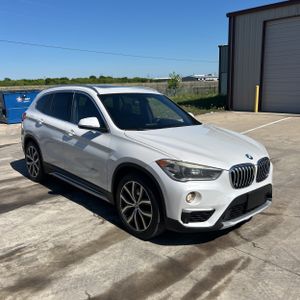 BMW X1 XDRIVE28I - 10