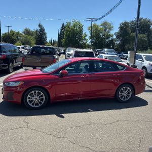 FORD FUSION SE - 3
